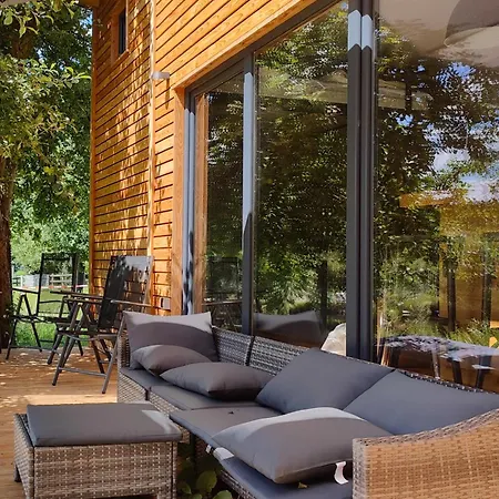 Tiny House Mit Kaminofen & Terrasse Direkt An Naturteichen - Bis 5 Personen - Fuer Kurzentschlossene *