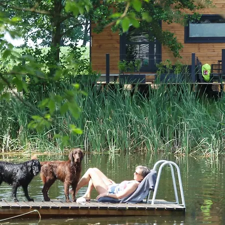 Tiny House Mit Kaminofen & Terrasse Direkt An Naturteichen - Bis 5 Personen - Fuer Kurzentschlossene *