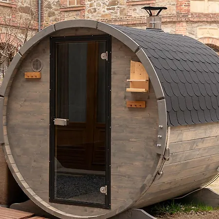 Tiny House Mit Kaminofen & Terrasse Direkt An Naturteichen - Bis 5 Personen - Fuer Kurzentschlossene *